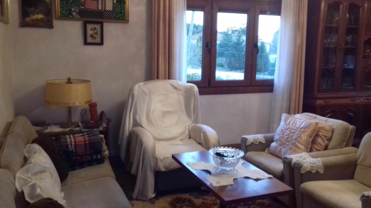 Villa Con Piscina En Panton Ribeira Sacra Galicia Ideal Para Familias Rum bild